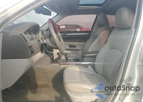 2008 Chrysler 300C из США, поврежденный, VIN 2C3KA63H38H120204